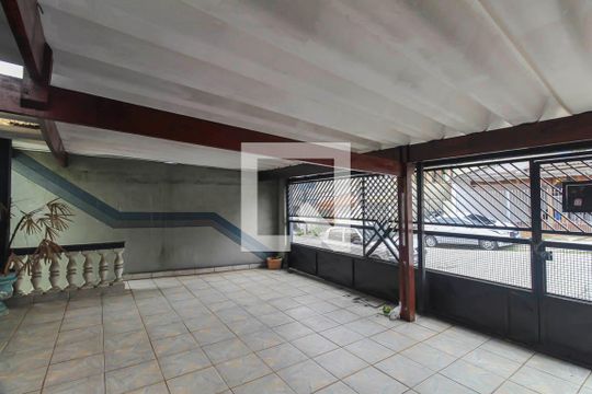 Garagem de casa à venda com 4 quartos, 200m² em Jardim Tiete, São Paulo
