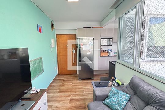 Sala de apartamento à venda com 2 quartos, 96m² em Jardim, Santo André