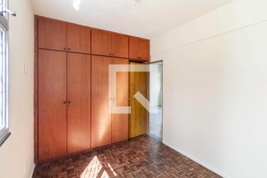 Quarto 1 de apartamento à venda com 2 quartos, 59m² em Santa Terezinha, Belo Horizonte