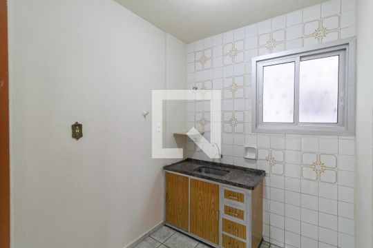 Cozinha de apartamento à venda com 2 quartos, 59m² em Santa Terezinha, Belo Horizonte