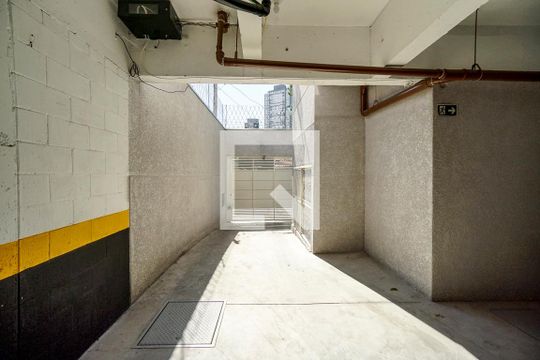 Garagem de apartamento à venda com 2 quartos, 57m² em Vila Esperança, São Paulo