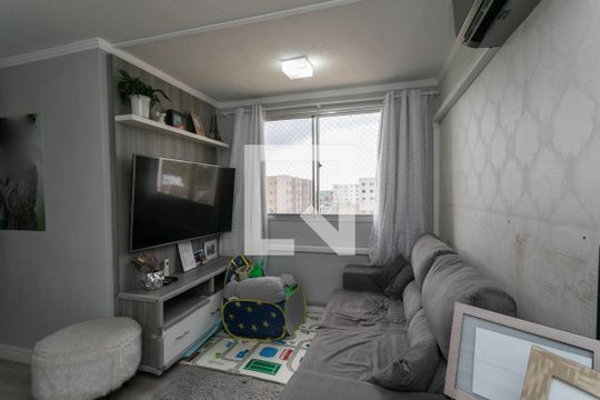Apartamento à venda com 2 quartos, 45m² em Sarandi, Porto Alegre