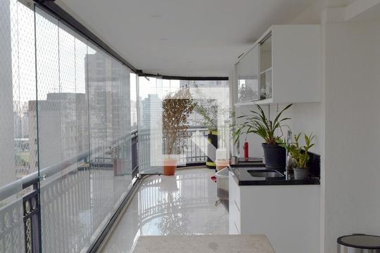 Varanda de apartamento à venda com 4 quartos, 440m² em Paraíso, São Paulo