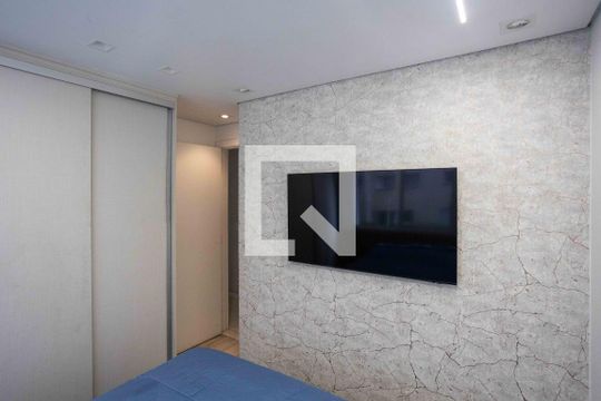 Quarto 1 de apartamento à venda com 2 quartos, 45m² em Piraporinha, Diadema