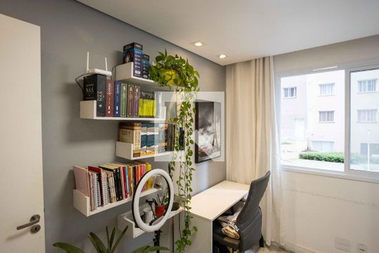 Quarto 2 de apartamento à venda com 2 quartos, 45m² em Piraporinha, Diadema