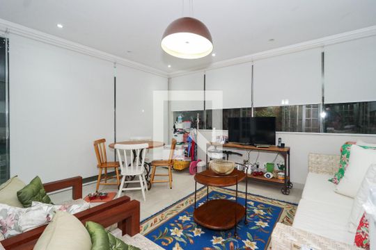 Sala de casa de condomínio à venda com 5 quartos, 578m² em Vila Progredior, São Paulo