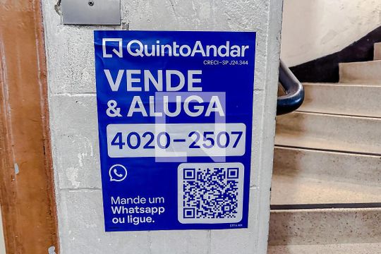 Plaquinha de apartamento para alugar com 2 quartos, 76m² em Brás, São Paulo