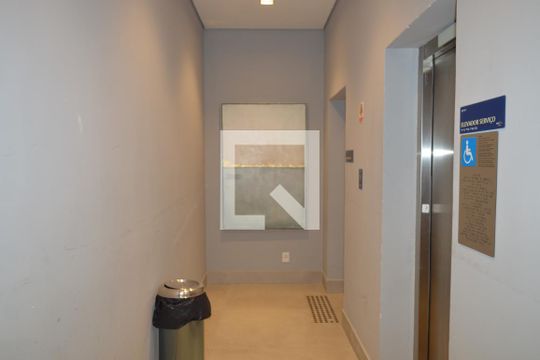 Área comum - Elevador de kitnet/studio para alugar com 1 quarto, 20m² em Alto do Ipiranga, São Paulo