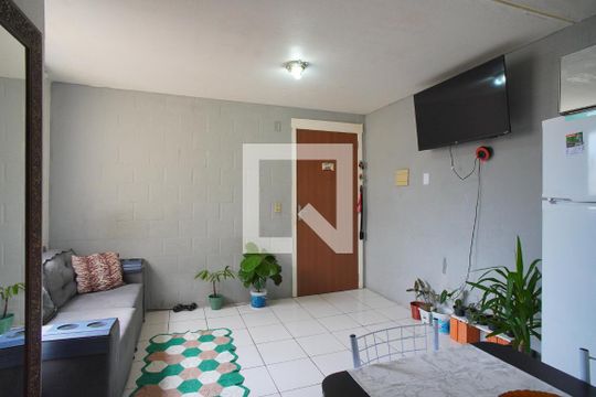 Sala de apartamento à venda com 2 quartos, 48m² em Mário Quintana, Porto Alegre