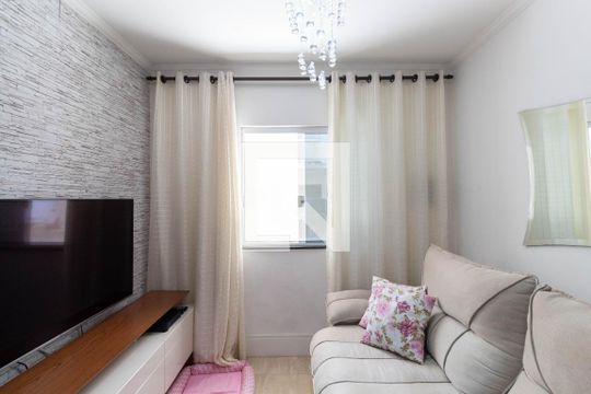 Sala de casa de condomínio à venda com 3 quartos, 90m² em Vila Granada, São Paulo