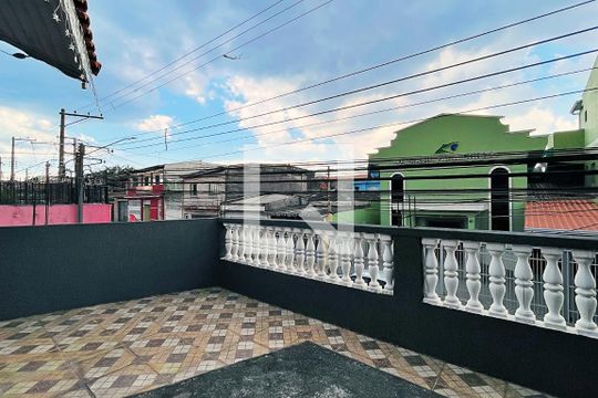Varanda do Quarto 1 de casa para alugar com 2 quartos, 138m² em Vila Barros, Guarulhos