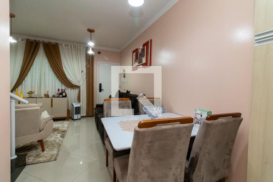 Sala de casa à venda com 2 quartos, 90m² em Vila Ré, São Paulo