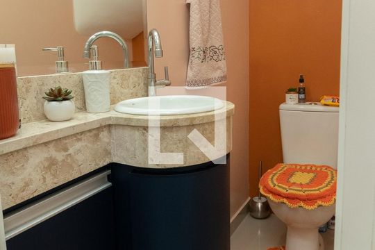 Lavabo de casa à venda com 2 quartos, 90m² em Vila Ré, São Paulo