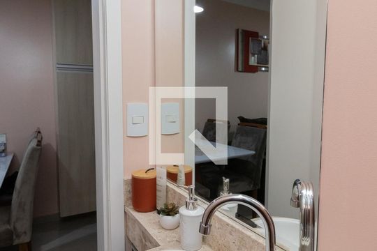 Lavabo de casa à venda com 2 quartos, 90m² em Vila Ré, São Paulo