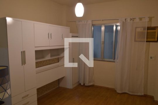 Quarto 2- Casa 1 de casa à venda com 4 quartos, 158m² em Pechincha, Rio de Janeiro