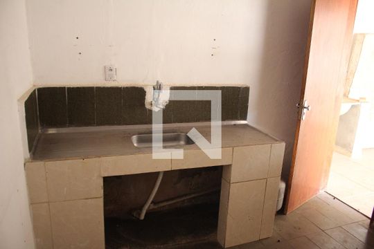 Cozinha de casa à venda com 3 quartos, 100m² em Riacho das Pedras, Contagem