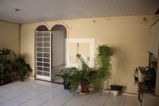 Quintal de casa à venda com 3 quartos, 100m² em Riacho das Pedras, Contagem