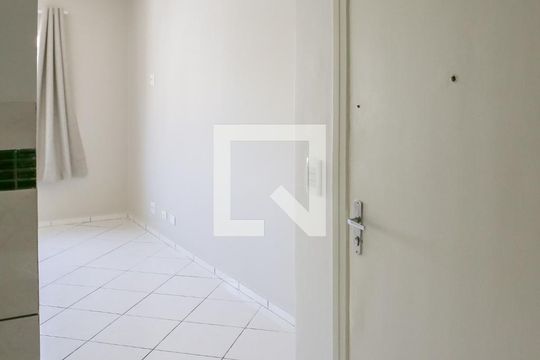 Cozinha de kitnet/studio para alugar com 1 quarto, 33m² em Barra Funda, São Paulo