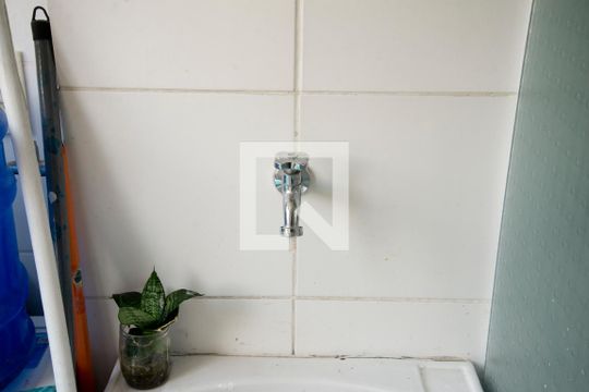 Area de Serviço de apartamento à venda com 2 quartos, 56m² em Vila Humaita, Santo André