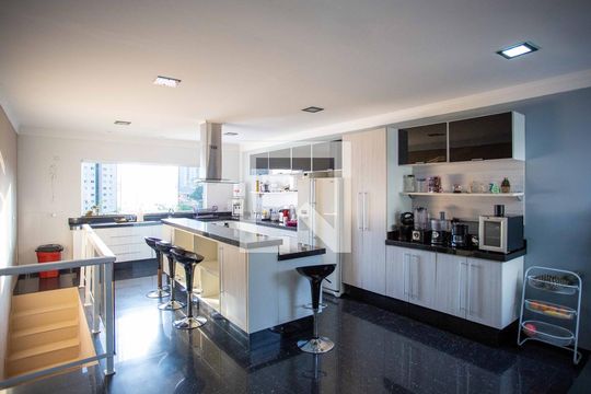 Cozinha de casa à venda com 3 quartos, 152m² em Centro, Diadema