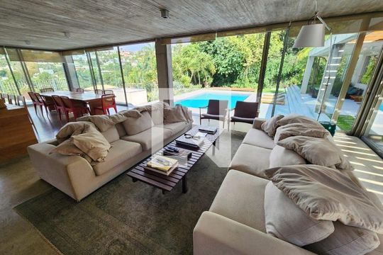 Casa à venda com 5 quartos, 640m² em Bosque da Ribeira, Nova Lima