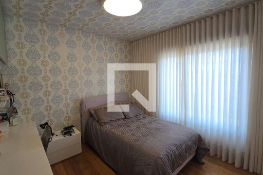 Casa à venda com 5 quartos, 640m² em Bosque da Ribeira, Nova Lima