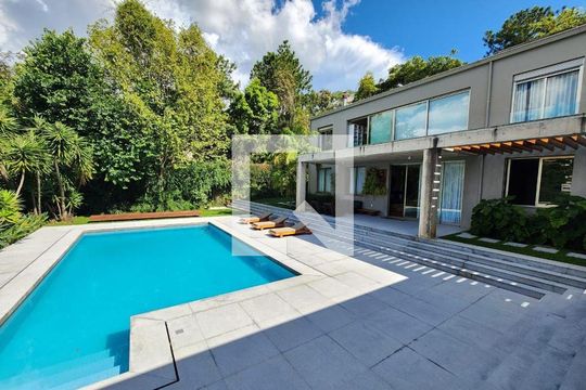Casa à venda com 5 quartos, 640m² em Bosque da Ribeira, Nova Lima