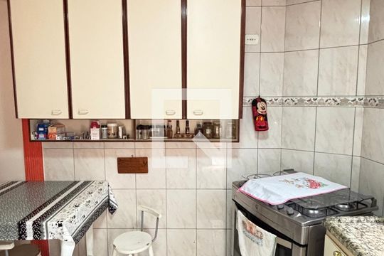Cozinha de casa à venda com 4 quartos, 128m² em Vila Lilica, Santo André