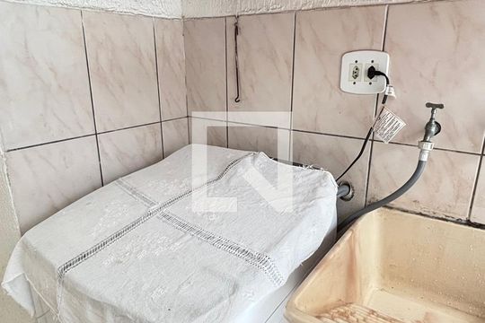 Área de Serviço de casa à venda com 4 quartos, 128m² em Vila Lilica, Santo André