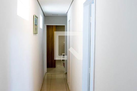Corredor de casa à venda com 6 quartos, 450m² em Perdizes, São Paulo