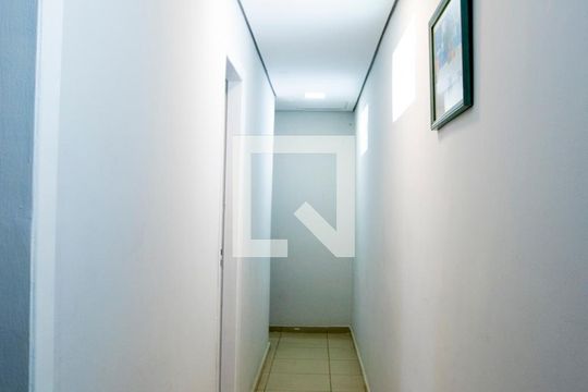 Corredor de casa à venda com 6 quartos, 450m² em Perdizes, São Paulo