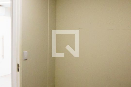 Sala de casa à venda com 6 quartos, 450m² em Perdizes, São Paulo