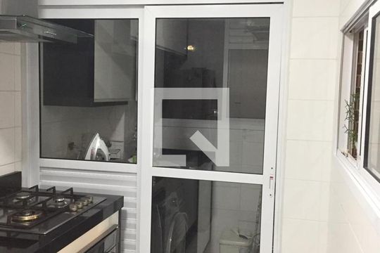 Cozinha e Área de Serviço de apartamento à venda com 2 quartos, 67m² em Vila Mariana, São Paulo