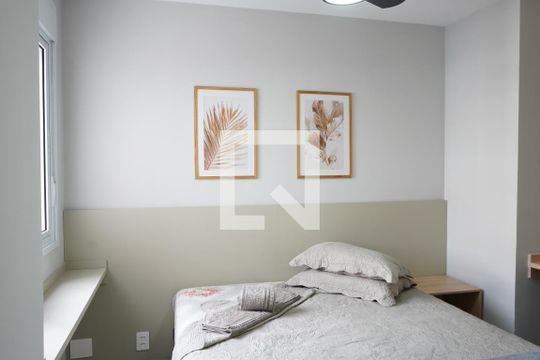 Quarto de apartamento para alugar com 2 quartos, 34m² em Brás, São Paulo