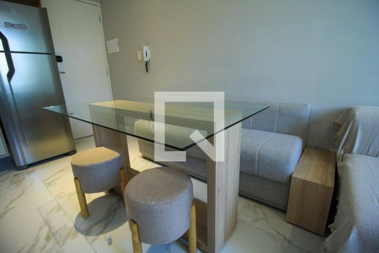Sala de apartamento à venda com 2 quartos, 34m² em Brás, São Paulo