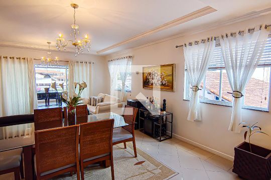 sala de casa de condomínio à venda com 5 quartos, 272m² em Jacarepaguá, Rio de Janeiro