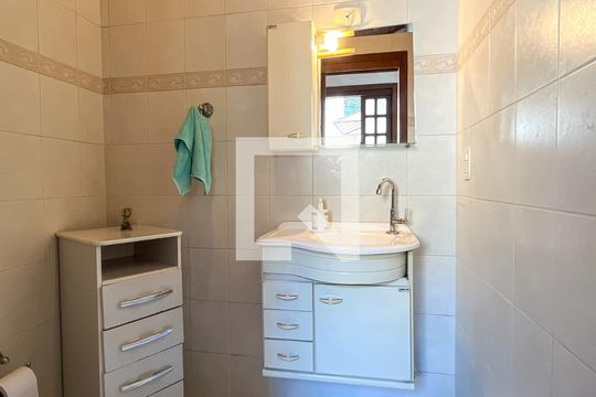 Lavabo de casa à venda com 3 quartos, 225m² em Vila Maria Eugenia , São Paulo