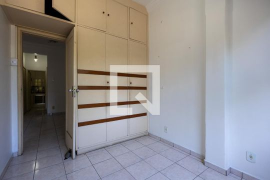 Quarto de apartamento à venda com 1 quarto, 54m² em Tijuca, Rio de Janeiro