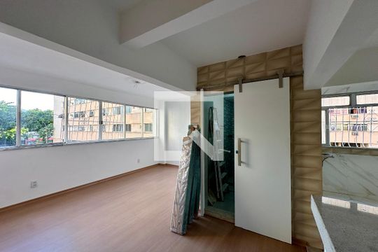 Apartamento à venda com 3 quartos, 70m² em Cidade Nova, Rio de Janeiro