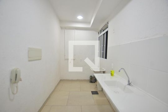 Cozinha de apartamento para alugar com 2 quartos, 40m² em Campo Grande, Rio de Janeiro