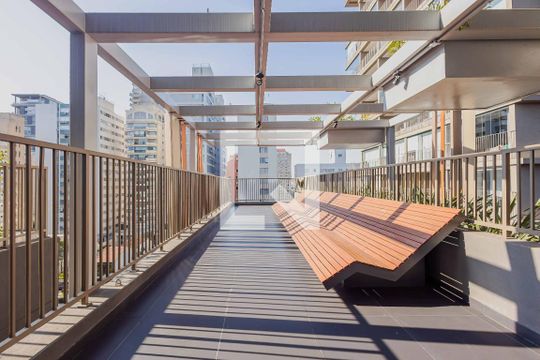 Terraço de kitnet/studio para alugar com 1 quarto, 44m² em Cerqueira César, São Paulo