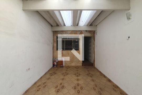 Garagem de casa à venda com 2 quartos, 143m² em Jardim Lavinia, São Bernardo do Campo