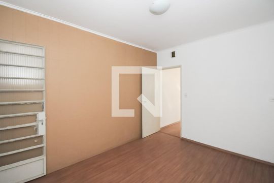 Sala de casa à venda com 2 quartos, 143m² em Jardim Lavinia, São Bernardo do Campo