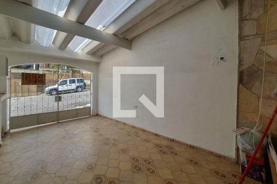 Garagem de casa à venda com 2 quartos, 143m² em Jardim Lavinia, São Bernardo do Campo