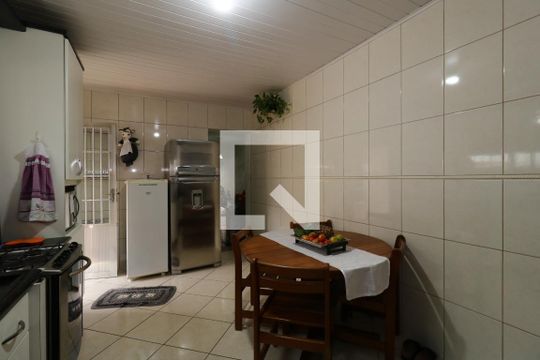 Cozinha de casa à venda com 3 quartos, 190m² em Vila Alzira, Santo André