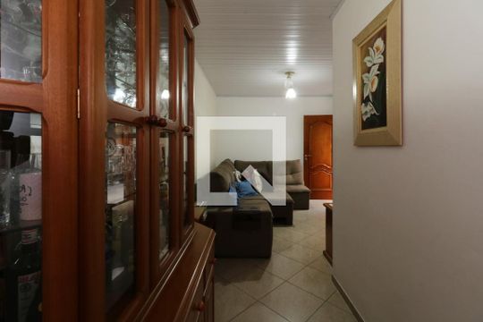 Sala de casa à venda com 3 quartos, 190m² em Vila Alzira, Santo André