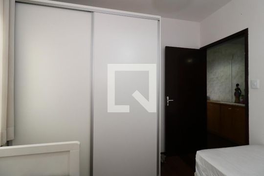 Quarto 1 de casa à venda com 3 quartos, 190m² em Vila Alzira, Santo André