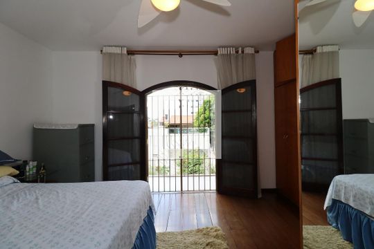 Quarto 2 de casa à venda com 3 quartos, 190m² em Vila Alzira, Santo André