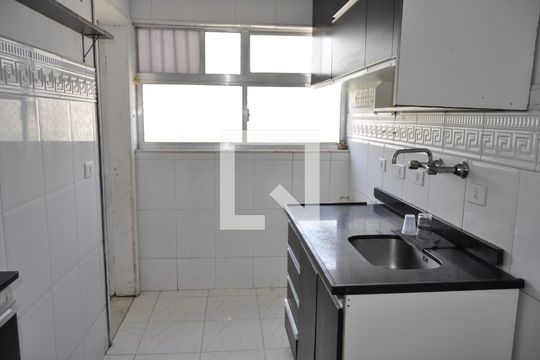 Cozinha de apartamento à venda com 3 quartos, 280m² em Todos Os Santos, Rio de Janeiro