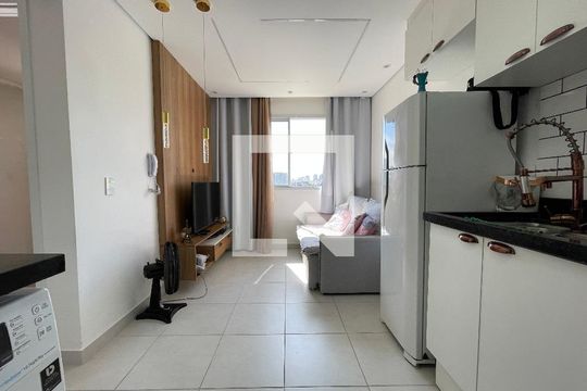 Cozinha de apartamento à venda com 2 quartos, 33m² em Jardim Celeste, São Paulo